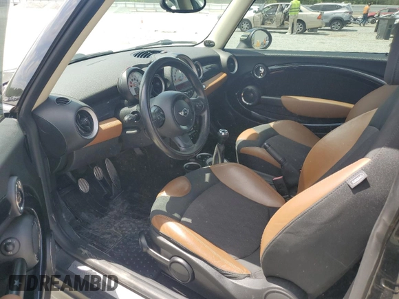 2011 MINI Hardtop S with VIN WMWSV3C53BTY20316, listed as a Copart auction lot 53974865 with 102,235 mi miles and Salvage Title. Bid and sale history available at DreamBid. Image 8.