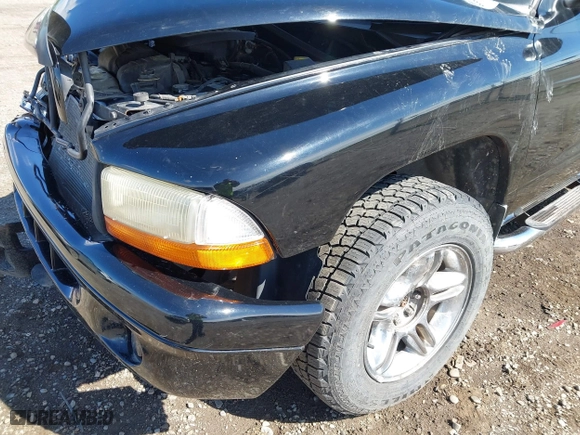 2002 Dodge Durango Sport with VIN 1B4HS38N62F159178, listed as a IAAI auction lot 39463560 with 183,111 mi miles. Bid and sale history available at carsss.com. Image 12.