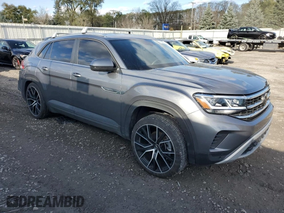 2023 Volkswagen Atlas SE с VIN 1V2HE2CA4PC207034, выставлен на аукционе Copart как лот 74105433 с пробегом 9 918 миль миль и . История ставок и продаж доступна на DreamBid. Изображение 4.