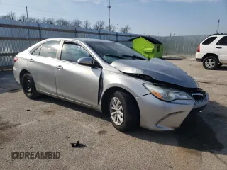 2015 Toyota Camry XLE with VIN 4T1BF1FK2FU902961, listed as a Copart auction lot 46710855 with Not Provided miles and Salvage Title. Bid and sale history available at carsss.com. Image 4.