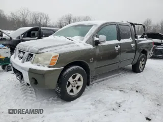 2004 Nissan Titan LE with VIN 1N6AA07B84N519070, listed as a Copart auction lot 44267185 with 325,656 mi miles and Clean Title. Bid and sale history available at carsss.com. Image 1.