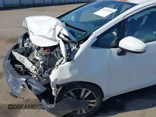 2018 Honda Fit EX-L with VIN 3HGGK5H90JM727180, listed as a IAAI auction lot 41610155 with 180,020 mi miles. Bid and sale history available at carsss.com. Image 18.