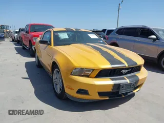 2012 Ford Mustang V6 Premium with VIN 1ZVBP8AM6C5229985, listed as a IAAI auction lot 41813941 with 118,359 mi miles. Bid and sale history available at carsss.com. Image 1.