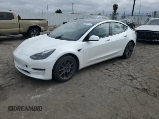 2023 Tesla Model 3 z VIN 5YJ3E1EA9PF646932, wystawiony jako Copart lot #53669315 z przebiegiem 18 009 mil mil oraz Szkoda całkowita • Salvage title. Historia ofert i sprzedaży dostępna na DreamBid. Obrazek 1.