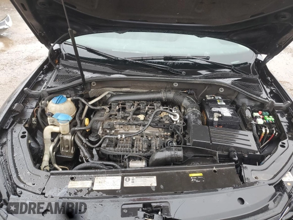 2017 Volkswagen Passat SE z VIN 1VWBT7A35HC005459, wystawiony jako Copart lot #43448015 z przebiegiem 141 540 mil mil oraz Szkoda całkowita • Salvage title. Historia ofert i sprzedaży dostępna na DreamBid. Obrazek 13.