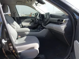 2023 Toyota Highlander L z VIN 5TDKDRBH8PS039060, wystawiony jako IAAI lot #41794375 z przebiegiem 47 745 mil mil oraz . Historia ofert i sprzedaży dostępna na DreamBid. Obrazek 5.