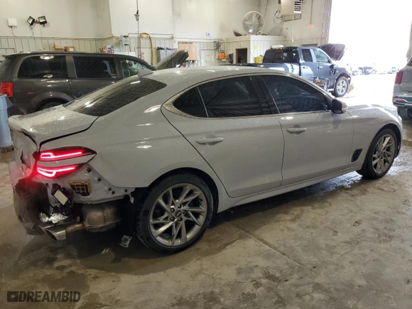 2022 Genesis G70 2.0T with VIN KMTG34TA2NU092828, listed as a Copart auction lot 47296105 with 15,737 mi miles and Salvage Title. Bid and sale history available at carsss.com. Image 3.