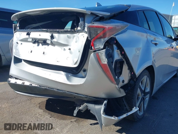 2017 Toyota Prius Two with VIN JTDKBRFU1H3029745, listed as a IAAI auction lot 42091613 with 222,115 mi miles. Bid and sale history available at carsss.com. Image 6.