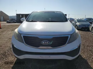 2011 Kia Sportage LX with VIN KNDPBCA21B7043430, listed as a Copart auction lot 62147965 with 201,807 mi miles and Clean title. Bid and sale history available at DreamBid. Image 5.