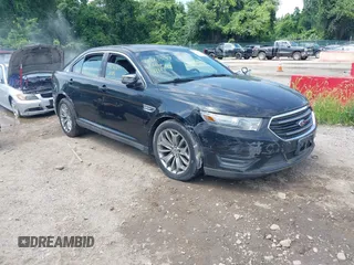 2013 Ford Taurus Limited z VIN 1FAHP2F85DG103747, wystawiony jako IAAI lot #42763099 z przebiegiem 181 891 mil mil oraz . Historia ofert i sprzedaży dostępna na DreamBid. Obrazek 1.