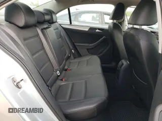 2013 Volkswagen Jetta SE with VIN 3VWDX7AJ6DM359415, listed as a Copart auction lot 54653435 with 189,463 mi miles and Clean title. Bid and sale history available at DreamBid. Image 10.