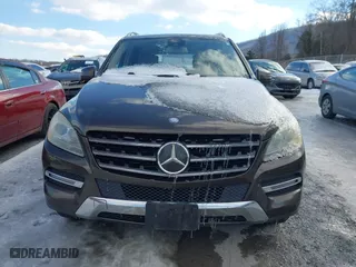 2013 Mercedes-Benz M-Class ML 350 BlueTEC with VIN 4JGDA2EB7DA258502, listed as a IAAI auction lot 41269991 with 140,182 mi miles. Bid and sale history available at carsss.com. Image 13.