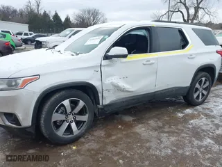 2021 Chevrolet Traverse LT Leather with VIN 1GNERHKWXMJ218191, listed as a IAAI auction lot 41512332 with 87,206 mi miles. Bid and sale history available at carsss.com. Image 6.