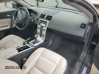 2011 Volvo C70 с VIN YV1672MC7BJ108970, выставлен на аукционе Copart как лот 53673275 с пробегом 112 226 миль миль и Списание • Salvage title. История ставок и продаж доступна на DreamBid. Изображение 8.