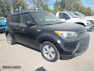 2014 Kia Soul with VIN KNDJN2A25E7045161, listed as a IAAI auction lot 40571623 with 149,270 mi miles. Bid and sale history available at carsss.com. Image 1.