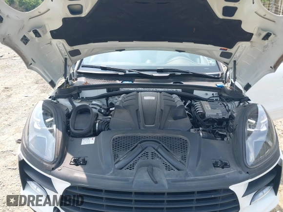 2019 Porsche Macan S with VIN WP1AB2A52KLB32441, listed as a IAAI auction lot 42388548 with 44,359 mi miles and . Bid and sale history available at DreamBid. Image 10.