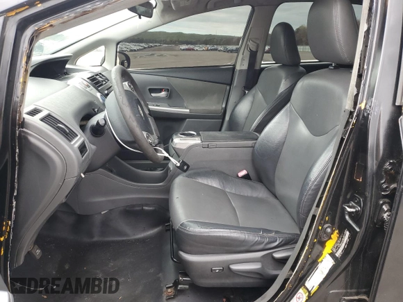 2014 Toyota Prius Two with VIN JTDZN3EU4E3304220, listed as a Copart auction lot 56043965 with 453,091 mi miles and Clean Title. Bid and sale history available at DreamBid. Image 7.