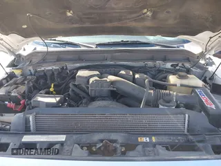 2014 Ford Super Duty F-250 SRW XL with VIN 1FT7W2B69EEA77339, listed as a IAAI auction lot 41792126 with 236,204 mi miles. Bid and sale history available at carsss.com. Image 10.