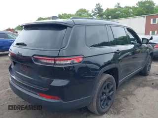 2022 Jeep Grand Cherokee Limited z VIN 1C4RJKBG1N8562136, wystawiony jako IAAI lot #42368262 z przebiegiem 28 136 mil mil oraz . Historia ofert i sprzedaży dostępna na DreamBid. Obrazek 4.