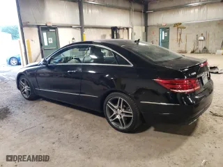 2015 Mercedes-Benz E-Class E 400 with VIN WDDKJ6HB4FF296554, listed as a Copart auction lot 63213803 with 81,909 mi miles. Bid and sale history available at carsss.com. Image 2.