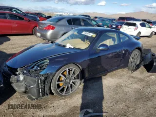 2015 Porsche 911 Carrera with VIN WP0AA2A94FS106247, listed as a Copart auction lot 41905194 with 26,028 mi miles. Bid and sale history available at carsss.com. Image 1.