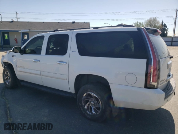 2007 GMC Yukon XL SLT z VIN 1GKFK16327J355384, wystawiony jako Copart lot #52161335 z przebiegiem 127 368 mil mil oraz Szkoda całkowita • Salvage title. Historia ofert i sprzedaży dostępna na DreamBid. Obrazek 2.