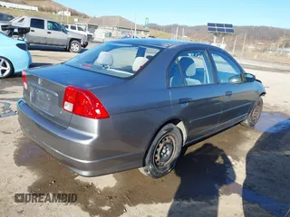 2005 Honda Civic VP with VIN 2HGES16325H565961, listed as a IAAI auction lot 41510330 with 174,275 mi miles and . Bid and sale history available at DreamBid. Image 4.