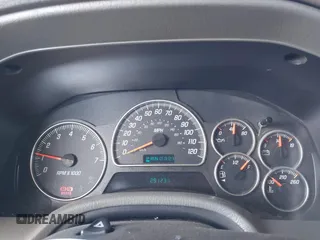 2003 GMC Envoy SLT with VIN 1GKDS13S732346641, listed as a IAAI auction lot 42111222 with 291,231 mi miles and . Bid and sale history available at DreamBid. Image 7.