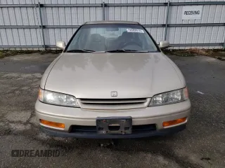 1995 Honda Accord LX with VIN JHMCD5638SC033330, listed as a Copart auction lot 78502614 with 192,454 mi miles and Clean Title. Bid and sale history available at carsss.com. Image 5.