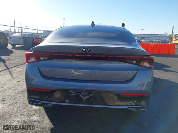 2021 Kia K5 LXS with VIN 5XXG14J28MG066240, listed as a IAAI auction lot 40766992 with 71,279 mi miles. Bid and sale history available at carsss.com. Image 16.
