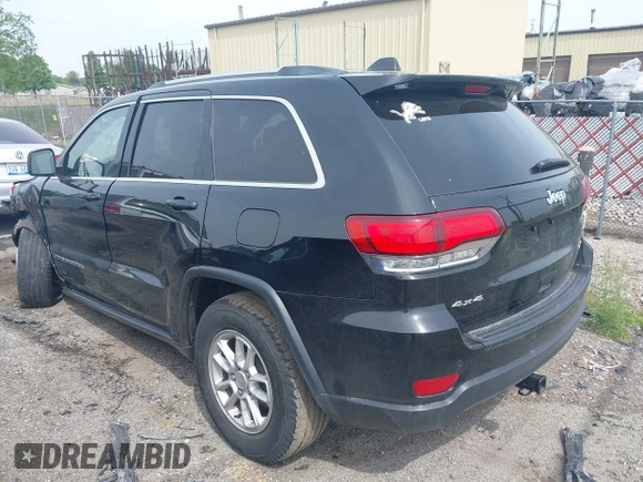 2020 Jeep Grand Cherokee Laredo z VIN 1C4RJFAG6LC239574, wystawiony jako IAAI lot #42347295 z przebiegiem 66 607 mil mil oraz . Historia ofert i sprzedaży dostępna na DreamBid. Obrazek 3.