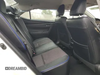 2019 Toyota Corolla L z VIN 2T1BURHE3KC137184, wystawiony jako Copart lot #59637165 z przebiegiem 84 197 mil mil oraz Szkoda całkowita • Salvage title. Historia ofert i sprzedaży dostępna na DreamBid. Obrazek 10.