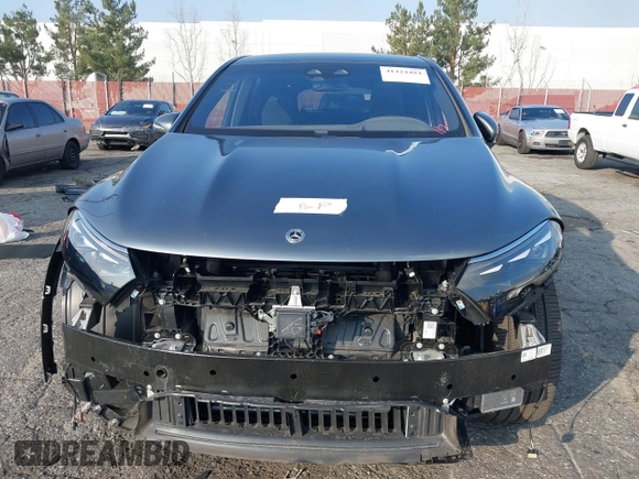 2023 Mercedes-Benz EQS 580 z VIN 4JGDM4EBXPA026161, wystawiony jako IAAI lot #41424484 z przebiegiem Nie podano mil oraz . Historia ofert i sprzedaży dostępna na DreamBid. Obrazek 6.