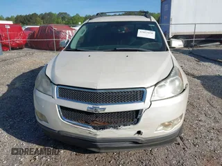 2011 Chevrolet Traverse 1LT z VIN 1GNKRGED8BJ378252, wystawiony jako IAAI lot #42055050 z przebiegiem 232 840 mil mil oraz . Historia ofert i sprzedaży dostępna na DreamBid. Obrazek 12.