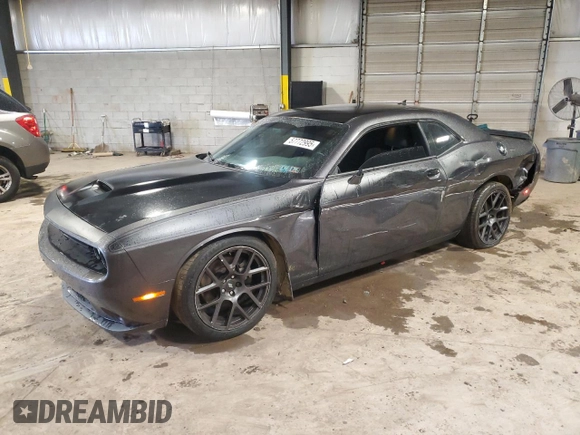 2017 Dodge Challenger R/T with VIN 2C3CDZBT3HH532092, listed as a Copart auction lot 57772995 with 86,874 mi miles and Salvage title. Bid and sale history available at DreamBid. Image 1.