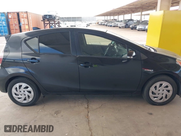 2016 Toyota Prius One z VIN JTDKDTB36G1122131, wystawiony jako IAAI lot #42030173 z przebiegiem 82 862 mil mil oraz . Historia ofert i sprzedaży dostępna na DreamBid. Obrazek 13.