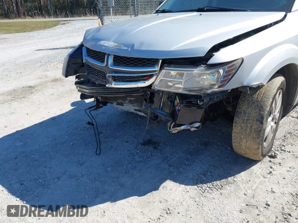 2014 Dodge Journey American Value Pkg with VIN 3C4PDCAB7ET259230, listed as a IAAI auction lot 41675179 with 151,386 mi miles. Bid and sale history available at carsss.com. Image 6.