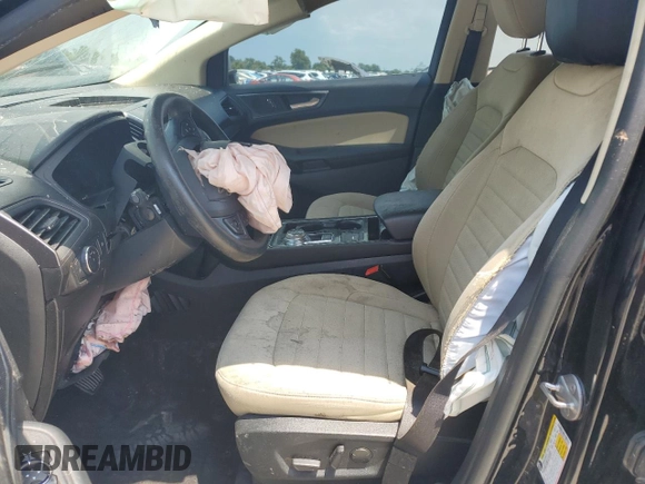 2020 Ford Edge SE z VIN 2FMPK3G97LBA34093, wystawiony jako Copart lot #61878085 z przebiegiem Nie podano mil oraz Szkoda całkowita • Salvage title. Historia ofert i sprzedaży dostępna na DreamBid. Obrazek 7.