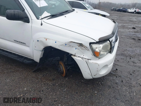 2011 Toyota Tacoma with VIN 5TFUU4EN9BX022381, listed as a IAAI auction lot 41863091 with 138,653 mi miles. Bid and sale history available at carsss.com. Image 6.
