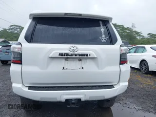 2022 Toyota 4Runner SR5 with VIN JTEMU5JR3N5987585, listed as a IAAI auction lot 41714815 with 38,874 mi miles and . Bid and sale history available at DreamBid. Image 17.