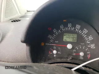 2001 Volkswagen Beetle GLS z VIN 3VWCD21C51M447957, wystawiony jako Copart lot #59517765 z przebiegiem 145 484 mil mil oraz Szkoda całkowita • Salvage title. Historia ofert i sprzedaży dostępna na DreamBid. Obrazek 9.