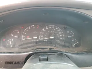 1996 Ford Ranger XL z VIN 1FTCR10A3TUC37158, wystawiony jako Copart lot #64003065 z przebiegiem 219 982 mil mil oraz Szkoda całkowita • Salvage title. Historia ofert i sprzedaży dostępna na DreamBid. Obrazek 9.