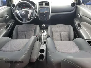 2016 Nissan Versa S z VIN 3N1CN7AP7GL889818, wystawiony jako Copart lot #59539015 z przebiegiem 97 607 mil mil oraz Czysty tytuł • Clean title. Historia ofert i sprzedaży dostępna na DreamBid. Obrazek 8.