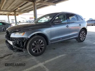 2013 Audi Q5 Premium z VIN WA1CFAFP1DA015705, wystawiony jako Copart lot #51823915 z przebiegiem 135 250 mil mil oraz Szkoda całkowita • Salvage title. Historia ofert i sprzedaży dostępna na DreamBid. Obrazek 1.