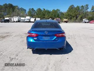 2020 Toyota Camry SE z VIN 4T1G11AKXLU371905, wystawiony jako IAAI lot #41868062 z przebiegiem 103 336 mil mil oraz . Historia ofert i sprzedaży dostępna na DreamBid. Obrazek 16.