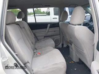 2013 Toyota Highlander with VIN 5TDZA3EH0DS037993, listed as a IAAI auction lot 42180685 with 212,729 mi miles and . Bid and sale history available at DreamBid. Image 8.