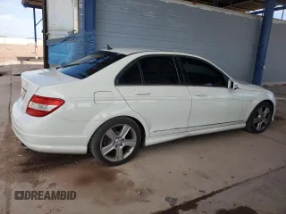 2011 Mercedes-Benz C 300 Sport с VIN WDDGF5EB1BA461781, выставлен на аукционе Copart как лот 63345725 с пробегом 124 354 миль миль и Списание • Salvage title. История ставок и продаж доступна на DreamBid. Изображение 3.