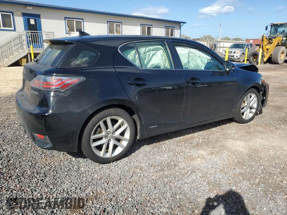 2015 Lexus CT 200h z VIN JTHKD5BH6F2232207, wystawiony jako Copart lot #48699285 z przebiegiem 106 415 mil mil oraz Szkoda całkowita • Salvage title. Historia ofert i sprzedaży dostępna na DreamBid. Obrazek 3.