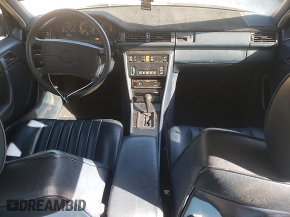 1988 Mercedes-Benz 300 with VIN WDBEA30D3JA683278, listed as a Copart auction lot 51253825 with 135,890 mi miles and Clean Title. Bid and sale history available at carsss.com. Image 8.
