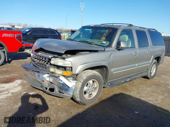 2002 Chevrolet Suburban LS with VIN 1GNEC16Z32J125040, listed as a IAAI auction lot 41657503 with 382,737 mi miles. Bid and sale history available at carsss.com. Image 17.